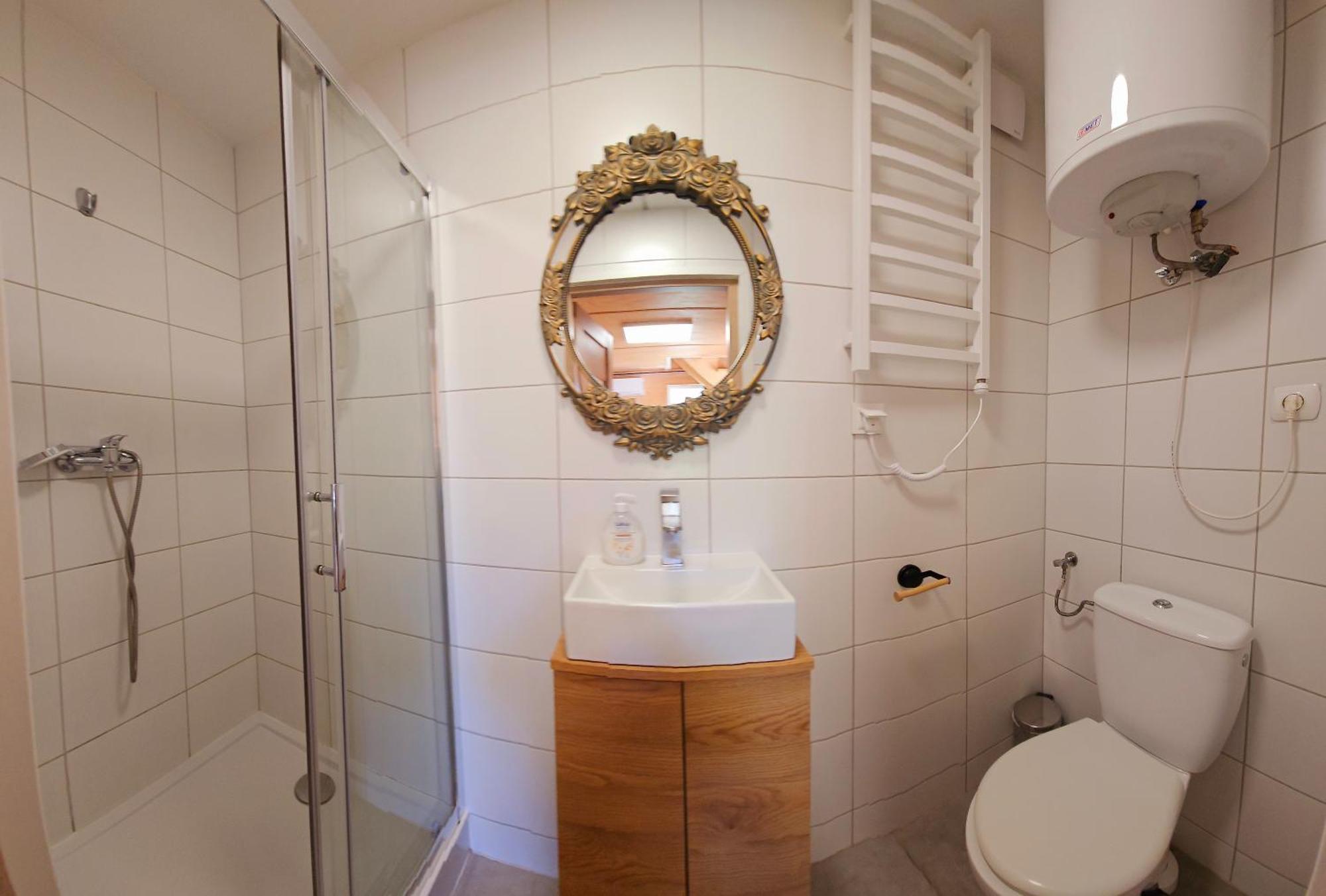 Eco Domek Z Duzym Ogrodem I Widokiem ムジャシフレ エクステリア 写真